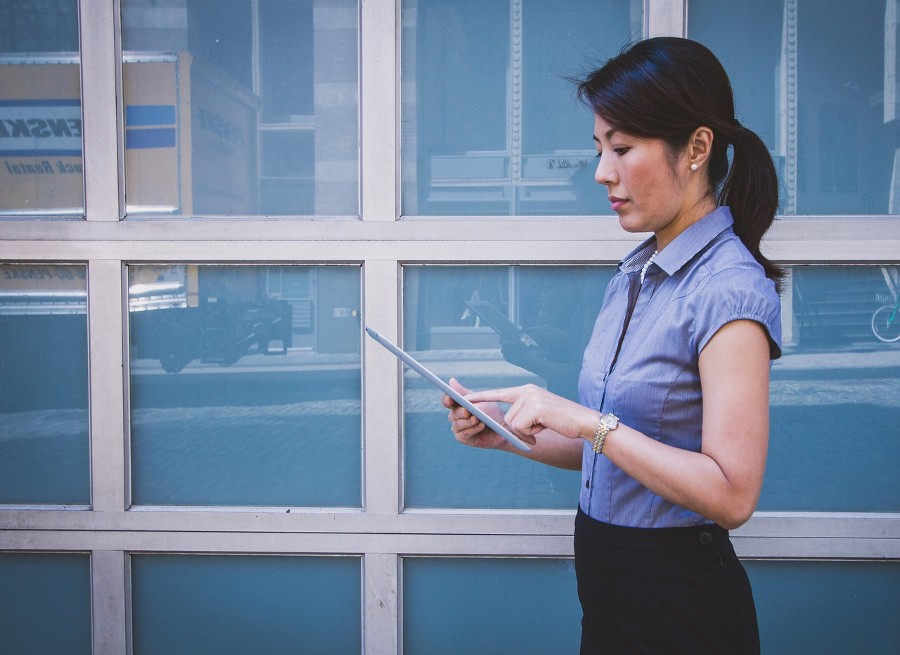 woman with ipad