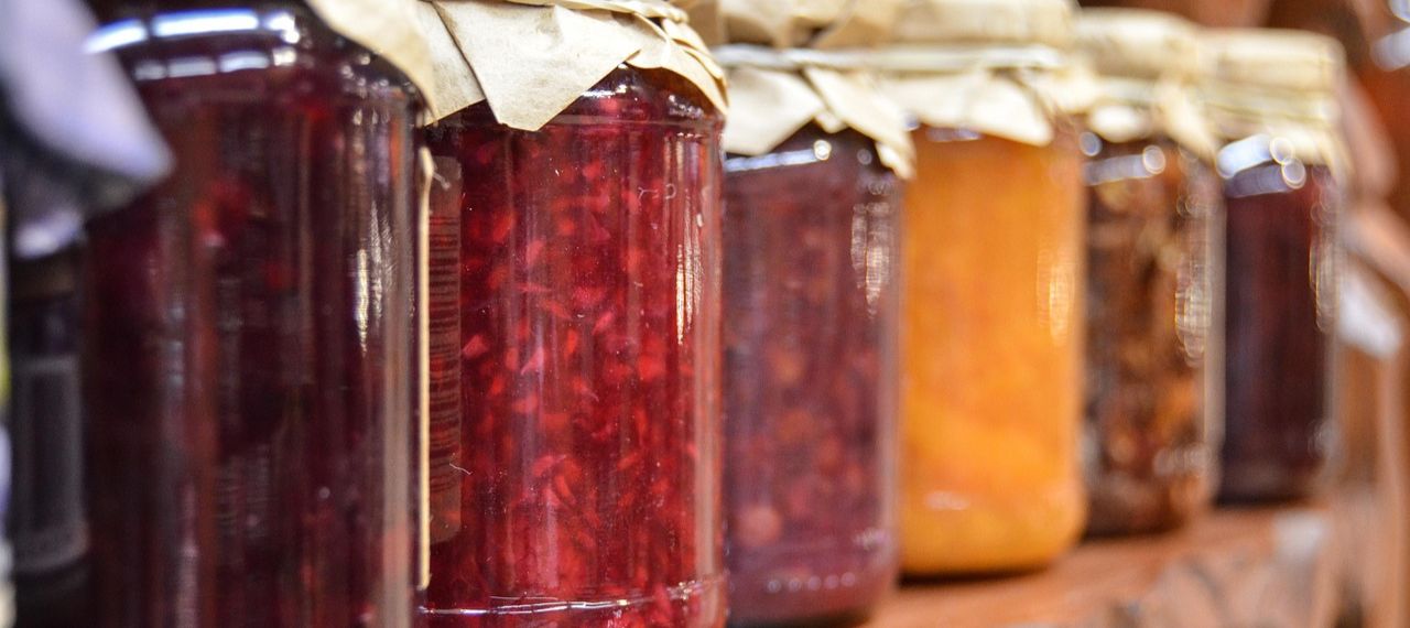 home preserves Image by Michal Jarmoluk from Pixabay