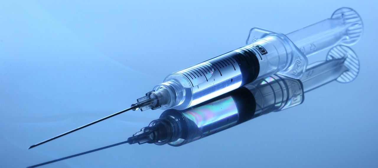 syringe Image by Triggermouse from Pixabay